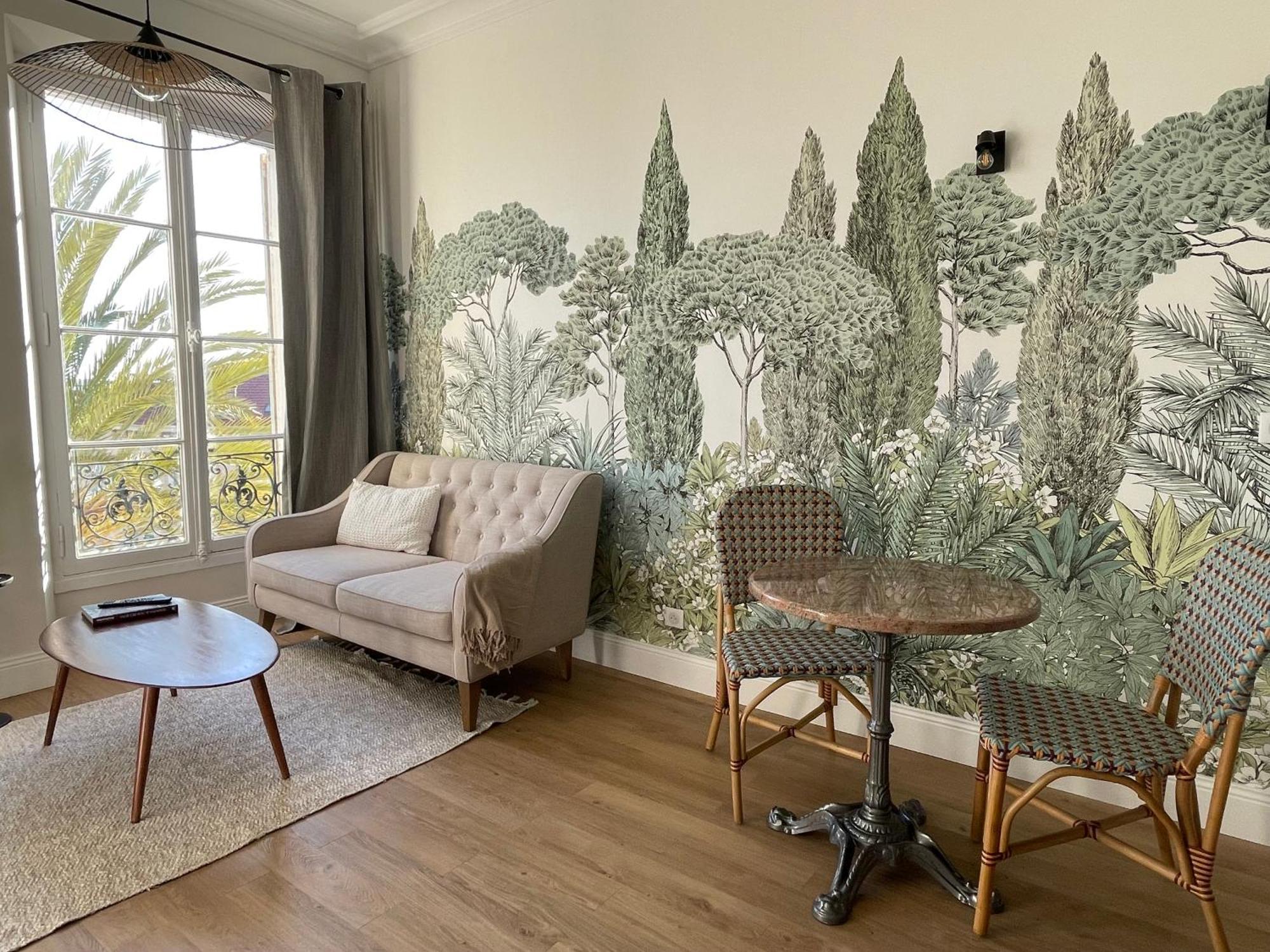 Appartement Superbe T2 Climatise Au Centre + Parking